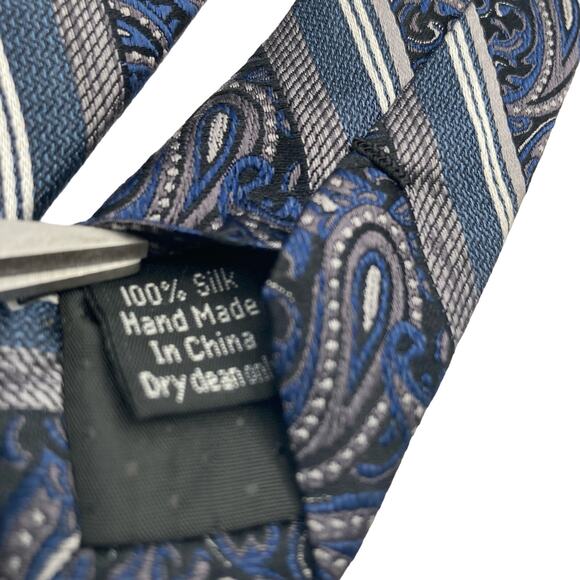 Pronto Uomo Paisley Blue / Silver Striped Silk Tie 60"L x 3.25"W - Picture 3 of 6